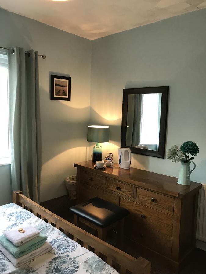 Hotel The Lobster Pot Marloes Esterno foto